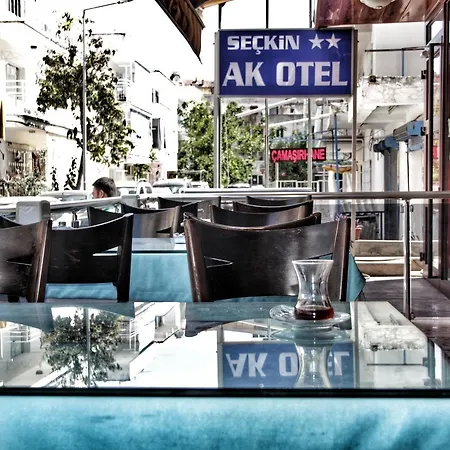 Hotel Seckin Ak Kuşadası